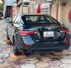 نیسان سێنترا